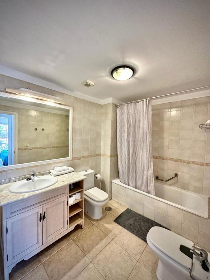 Sunny Apartment & Heated Pool Лос Кристианос Экстерьер фото